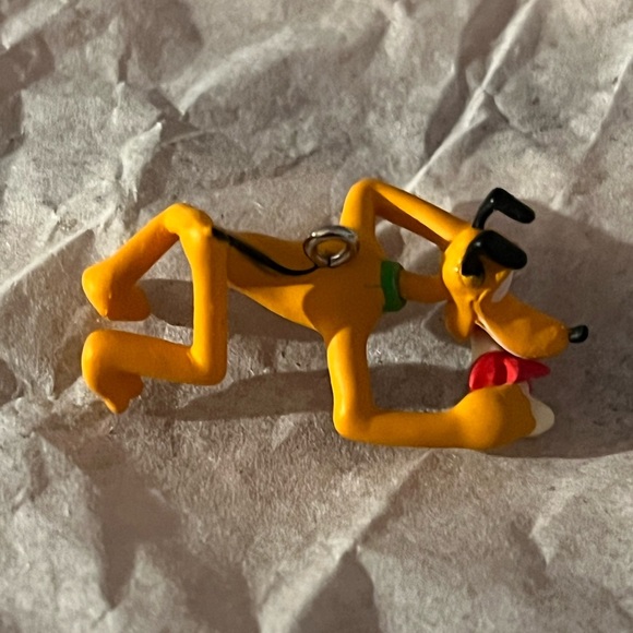 Hallmark Keepsake Miniature Disney Merry Lil Pluto Ornament - Picture 4 of 8